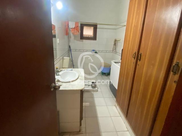 600 Yd² Upper portion for Rent