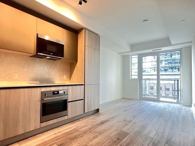 601 108 Peter Street, Toronto | 2Beds/2Bath, Condo, $2,750/mo | Condos. Ca