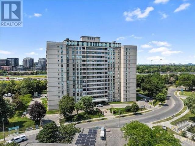 601 130 Neptune Drive, Toronto, ON, M6A 1X5 condo for sale | Listing ID C13562 | Royal LePage