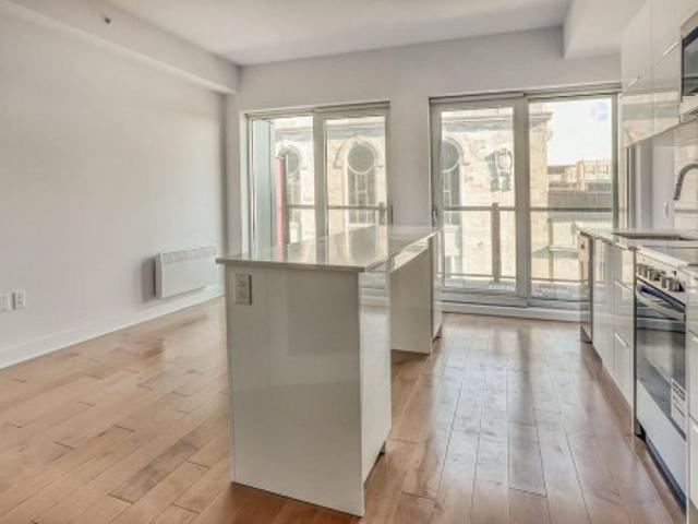 601 2 Boul. St Laurent, Montréal Ville Marie, QC, H2X 0E4 lease for lease | Listing ID 11734 | Royal LePage