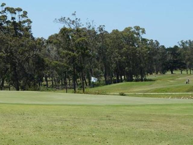 601 m² Land available in Wedgewood Golf Estate