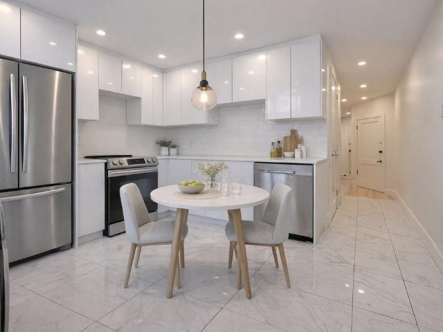 6027 Rue La Fontaine