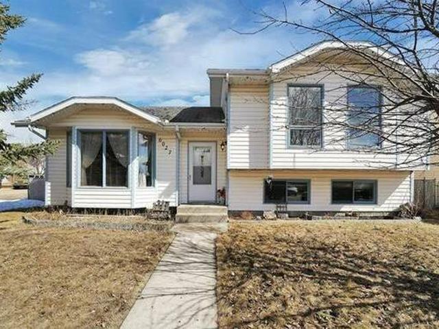 6027 59 Street Rocky Mountain House AB T4T 1K2 For Sale
