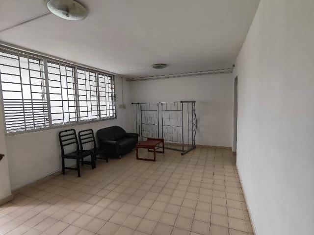 602 Hougang Avenue 4 HDB Apartment For Rent, $3,000, 3 Bed 2 Bath 969 sqft $3.10 psf