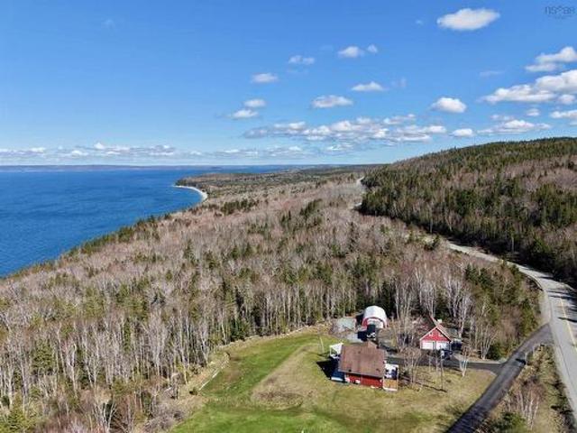 6039 West Bay Rd. Roberta, NS, B0E 3K0 house for sale | Listing ID 202611 | Royal LePage