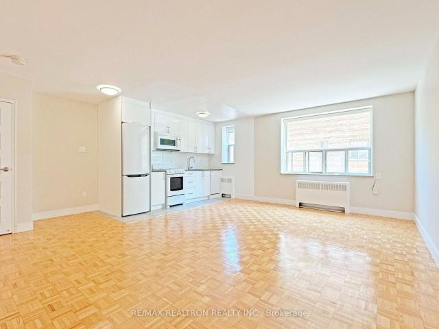 603 1 Bayview Avenue, East York | 1Beds/1Bath, Condo, $1,995/mo | Condos. Ca