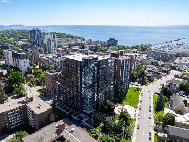 603 21 Park Street E, Mississauga | 3Beds/2Bath, Condo, $4,200/mo | Condos. Ca