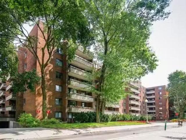 603 4800 Boul. De Maisonneuve O. Westmount, QC, H3Z 1M1 leas.