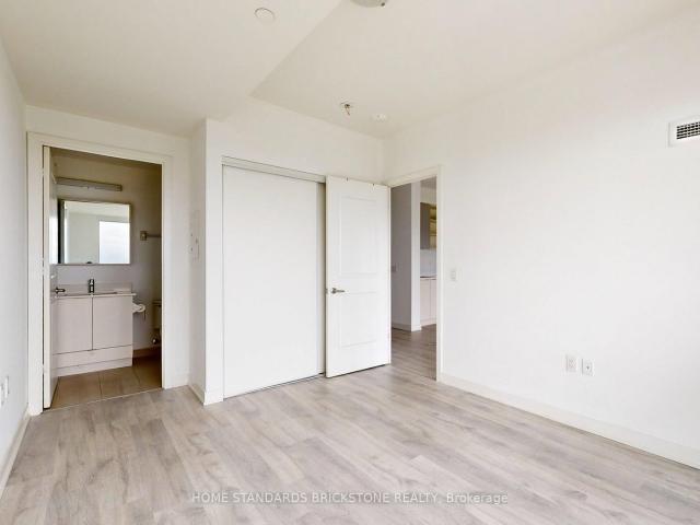 603 4 Metcalfe Avenue, Mississauga | 1+1Beds/2Bath, Condo, $2,450/mo | Condos. Ca