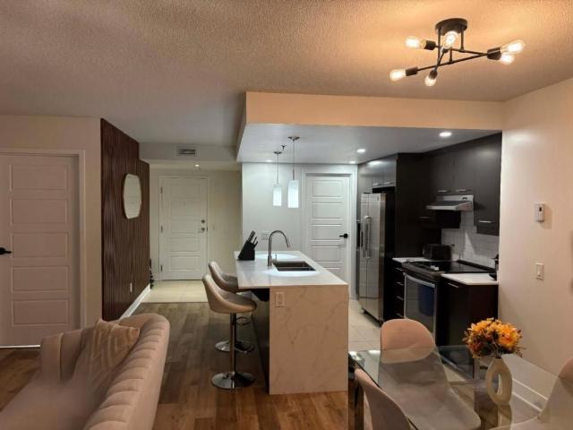 603 Rue Robert Élie, app.1607, H7N 3Y9, H7N 3Y9, Laval