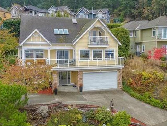 6044 Salish Road Duncan BC House For Sale REW