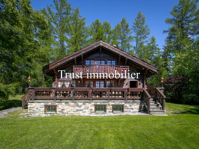 6044. Wunderschönes Luxus Chalet zum Verkauf in Crans Montana