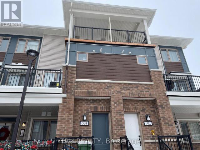 604 Lapland Terrace Ottawa, ON K2S1B6
