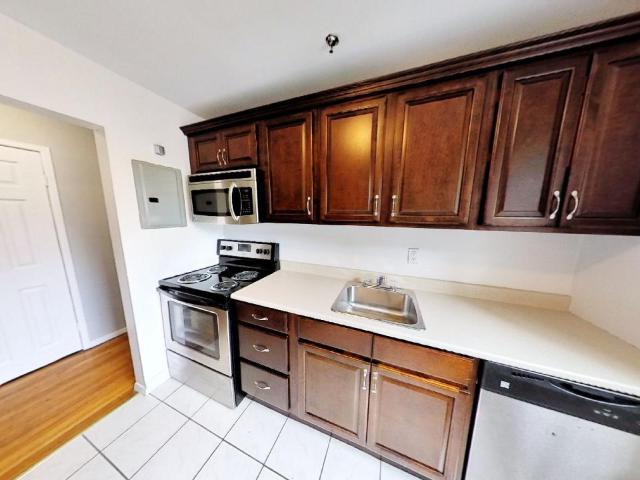 6059 Shirley Street Apartment 12 [object Promise] for Rent