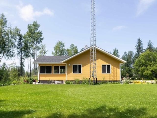 60520 Rge Rd 62A, Rural Barrhead County, AB, T0G 1A0 house for sale | Listing ID E4499 | Royal LePage