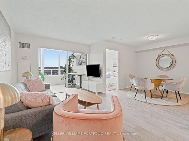 605 135 Hillcrest Avenue, Mississauga | 2+1Beds/1Bath, Condo, $449,900 | Condos. Ca