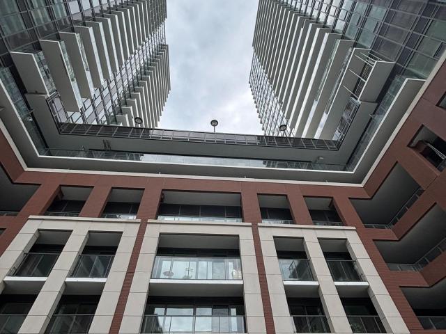 605 4 Eglinton Avenue W, Etobicoke | 1Beds/1Bath, Condo, $2,000/mo | Condos. Ca