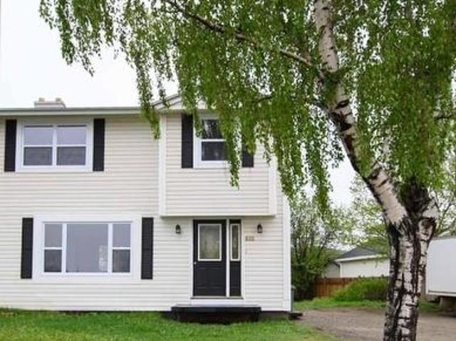 605 Bartlett Drive, Labrador City, NL, A2V 1G7 house for sale | Listing ID 1298 | Royal LePage