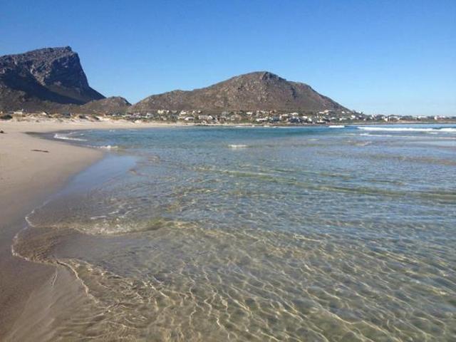 606 m² Land available in Pringle Bay
