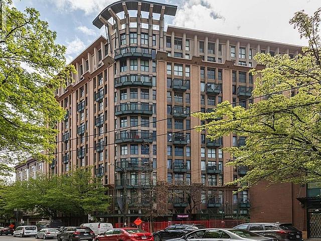 607 22 E Cordova Street Vancouver, British Columbia