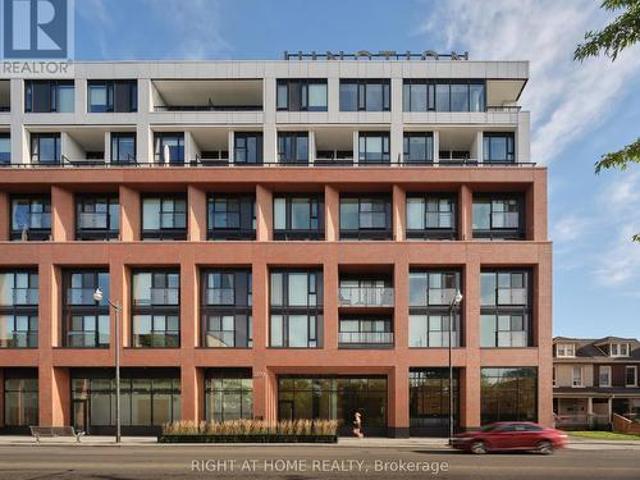 607 2 Dundas Street W, Toronto, ON, M6P 1Y2 condo for sale | Listing ID W12962 | Royal LePage
