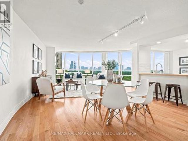 607 50 Eglinton Avenue W, Mississauga, ON, L5R 3P5 condo for sale | Listing ID W13574 | Royal LePage