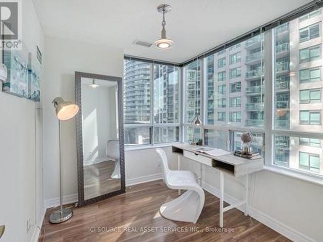 607 51 Lower Simcoe Street, Toronto, ON, M5J 3A2 lease for lease | Listing ID C13424 | Royal LePage