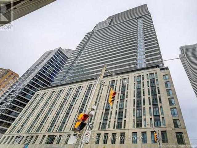 607 955 Bay Street, Toronto, ON, M5S 2A2 lease for lease | Listing ID C13557 | Royal LePage
