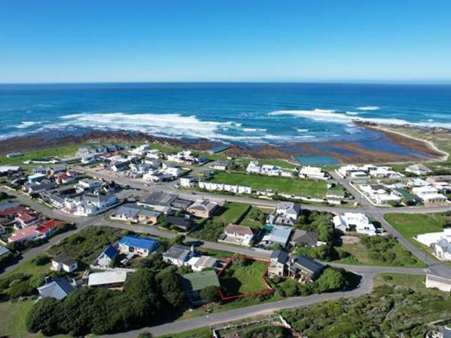 607 m² Land available in Agulhas