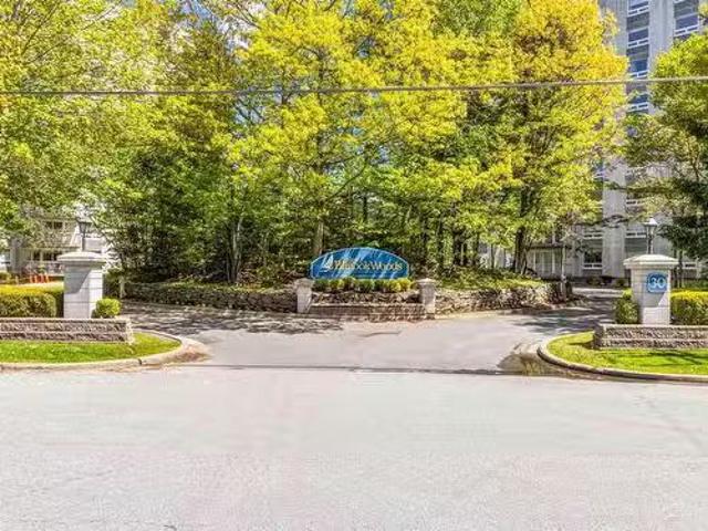 608 30 Brookdale Crescent, Dartmouth, NS, B3A 4T7 condo for.