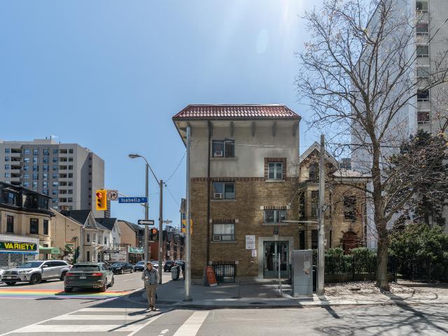 608 Church Street Studio Apartment for Rent at 608 Church St, Toronto, ON M4Y 2E7 The Village