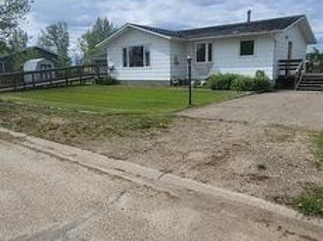 608 Boscurvis Avenue, Oxbow, SK, S0C 2B0 house for sale | Listing ID SK987935 | Royal LePage