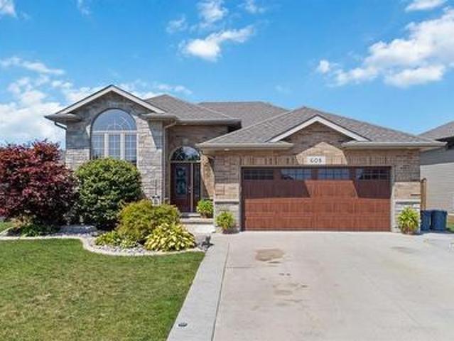 608 Spokane Boulevard, St Clair, ON, N0N 1G0 house for sale | Listing ID 26020 | Royal LePage