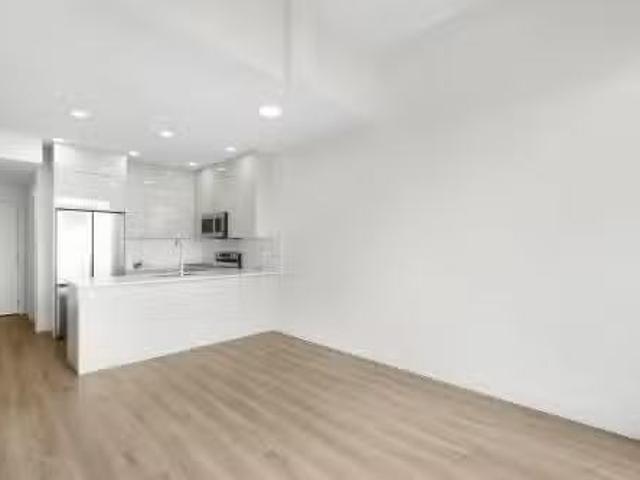 609 15739 Fraser Highway, Surrey, BC, V4N 6V4 Single Family.