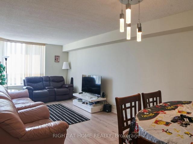 609 1 Eglinton Avenue E, North York | Suspended, C13508 | Condos. Ca
