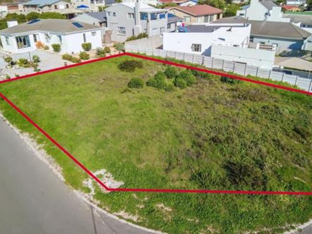 609 m² Land available in Yzerfontein