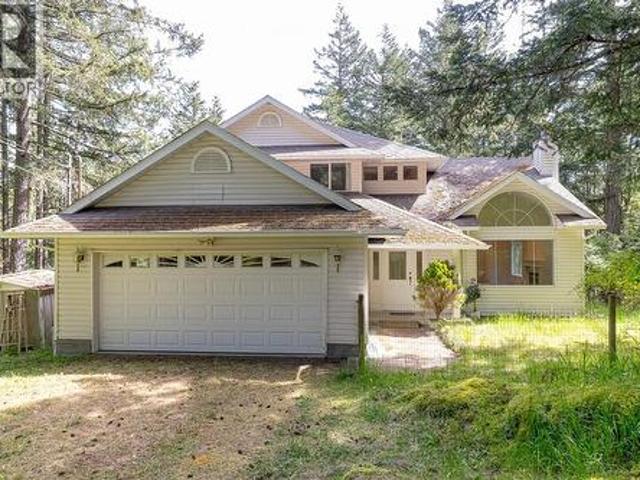 609 Taurus Dr, Metchosin, BC, V9C 4G5 house for sale | Listing ID 1037 | Royal LePage