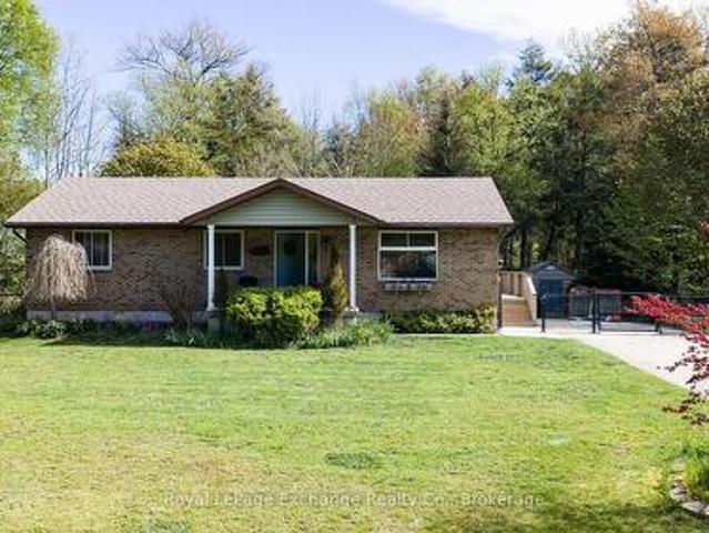 609 Tuscarora Road, Huron Kinloss, ON, N2Z 2X3 house for sale | Listing ID X13168 | Royal LePage