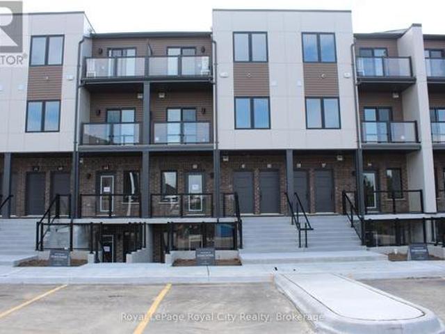 60 42 Lowes Road W, Guelph Clairfields/Hanlon Business Park, ON, N1G 0H6 townhouse for lease | Listing ID X13648 | Royal LePage