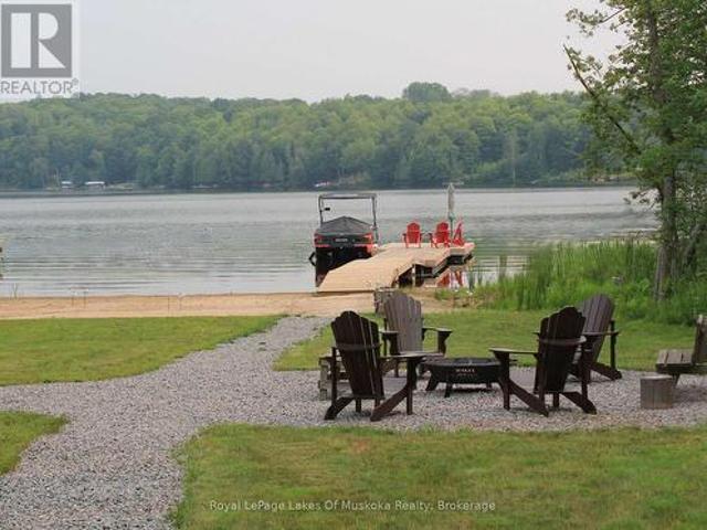 60 Wurm Road, Magnetawan, ON, P0A 1P0 Luxury House for sale | Listing ID X13582 | Royal LePage Carriage Trade Luxury Properties