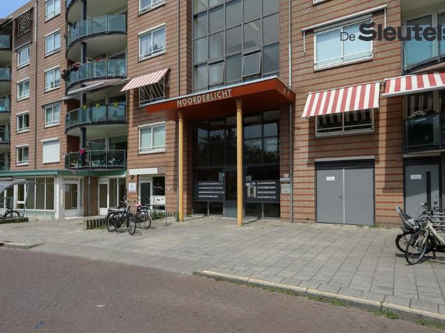 60, Albertine Agnesstraat, 2316 EV, Leiden