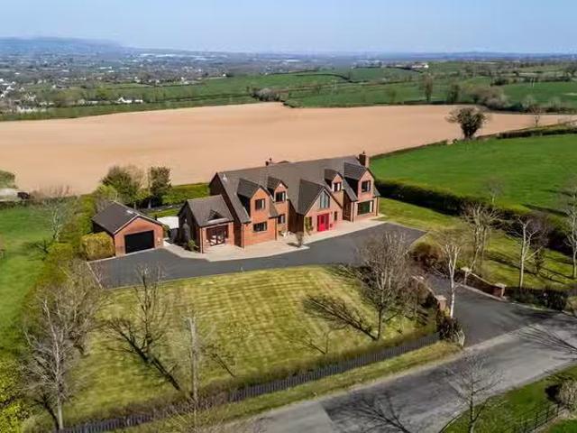 60 Ballyknock Road
