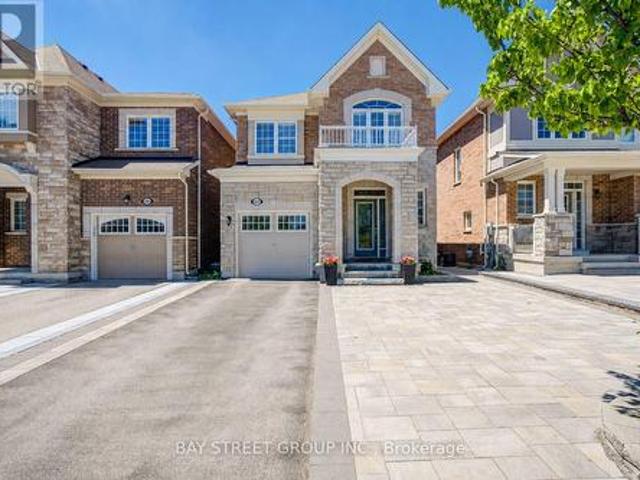 60 Buckle Crescent, Aurora, ON, L4G 0T5 house for sale | Listing ID N13419 | Royal LePage