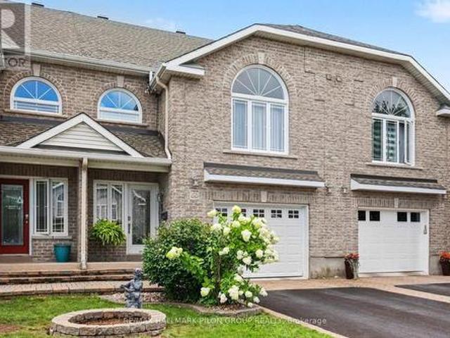60 Callaway Court, Ottawa, ON, K1C 7S4 house for sale | Listing ID X13695 | Royal LePage