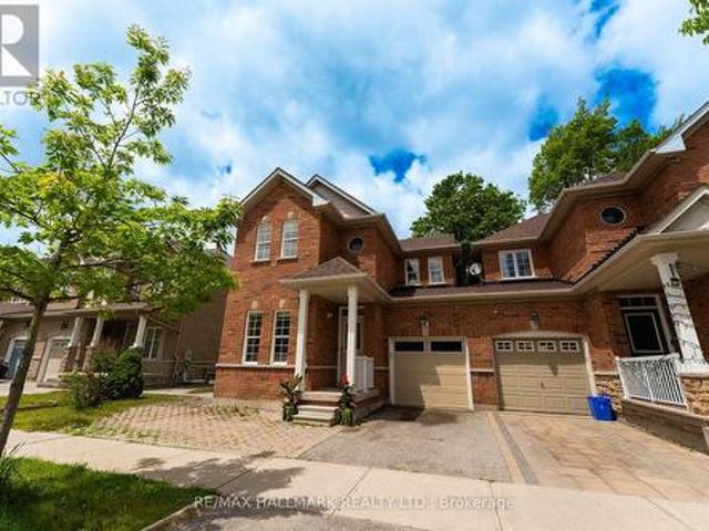 60 Dovetrail Drive, Richmond Hill, ON, L4E 5A9 house for sale | Listing ID N13423 | Royal LePage