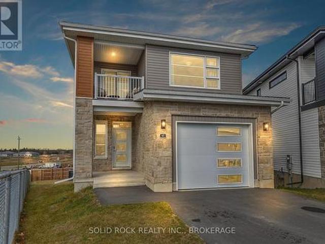 60 Erie Court, Loyalist 54 Amherstview, ON, K7N 0E5 house for sale | Listing ID X12037 | Royal LePage