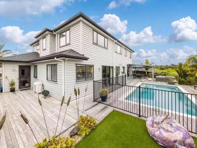 60 Harvest Avenue, Orewa, Rodney For Sale