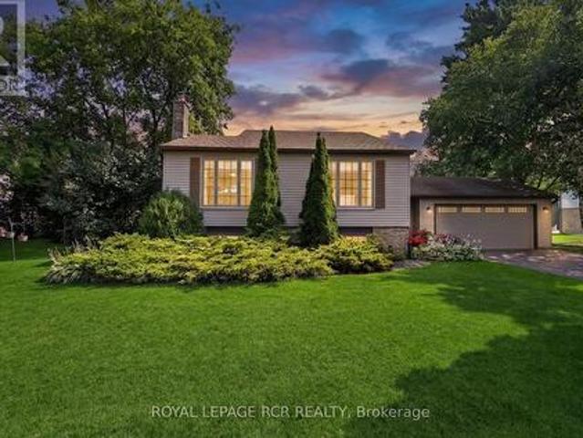 60 Holmes Drive, Caledon, ON, L7K 0A7 house for sale | Listing ID W13585 | Royal LePage