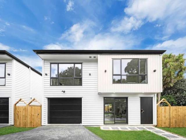 60 Landscape Road, Papatoetoe, Manukau City