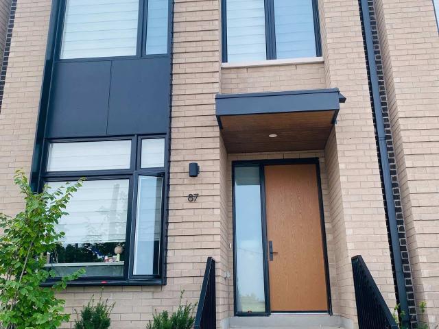 60 Lou Parsons Way NE, Mississauga | 4Beds/4Bath, Townhouse, $5,700/mo | Condos. Ca